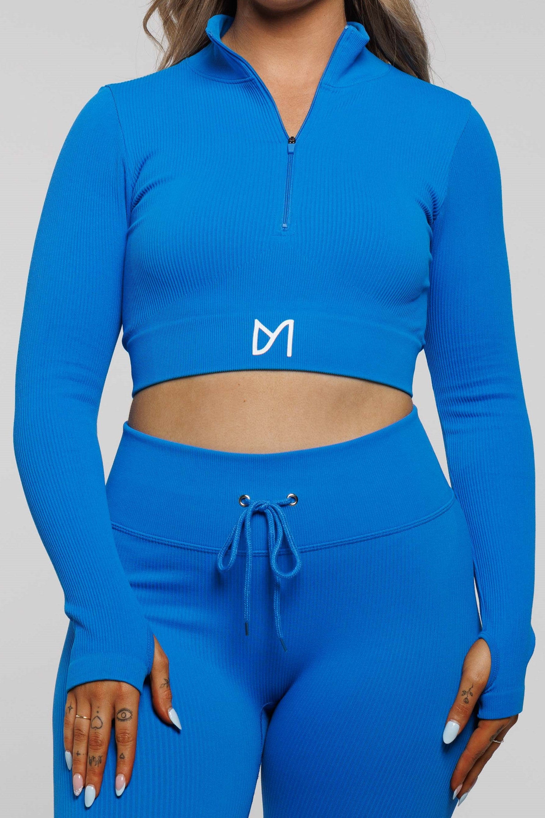 Esse in Blue | Long Sleeve Crop Top